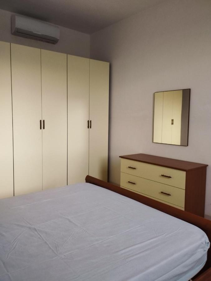 Clave, Affittacamere, Casa Vacanze Cozze Extérieur photo
