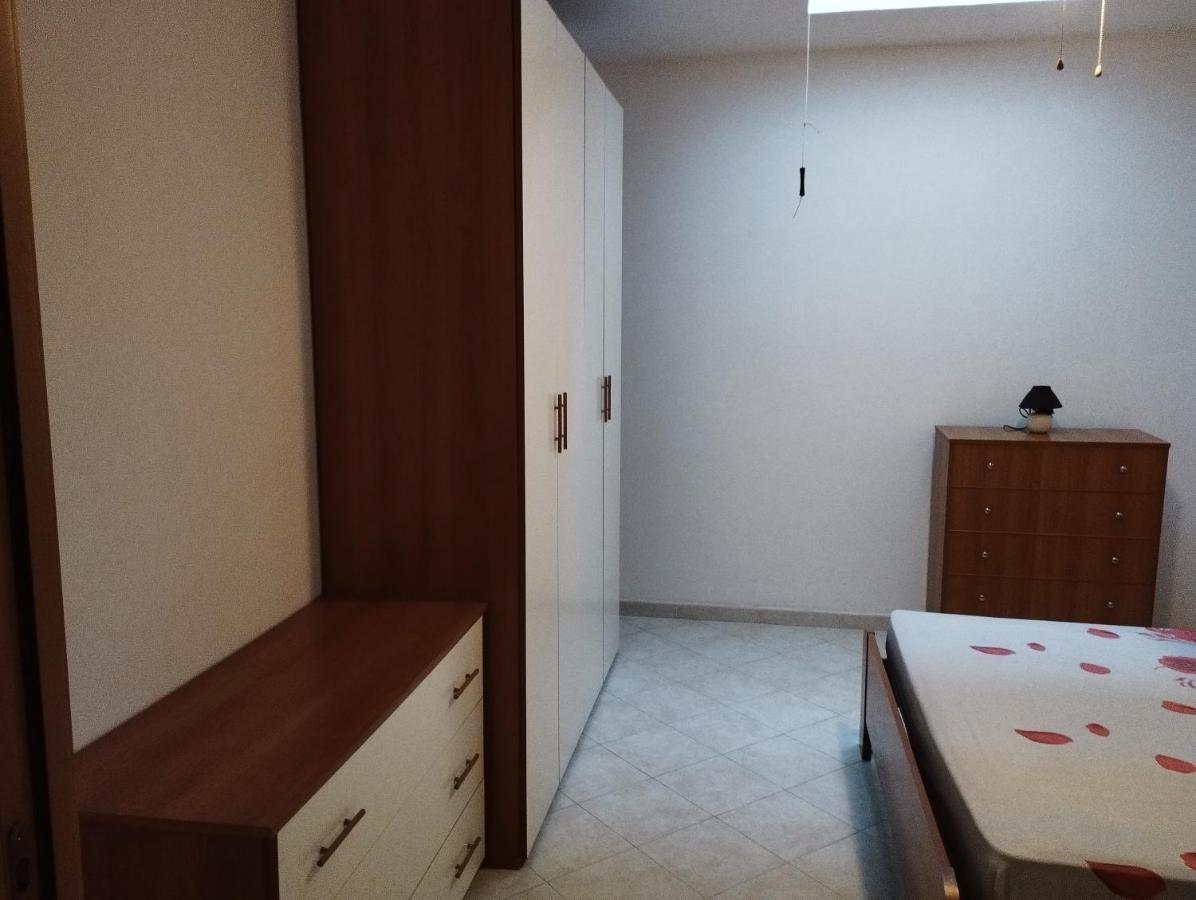 Clave, Affittacamere, Casa Vacanze Cozze Extérieur photo